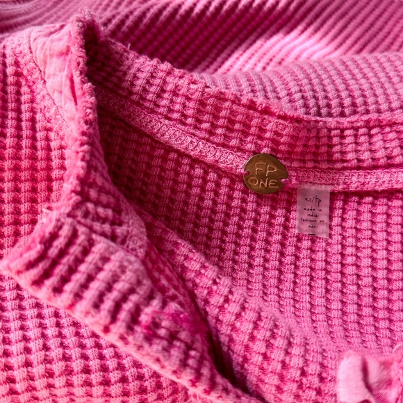 Free People One Colt Thermal - Picture 4 of 5